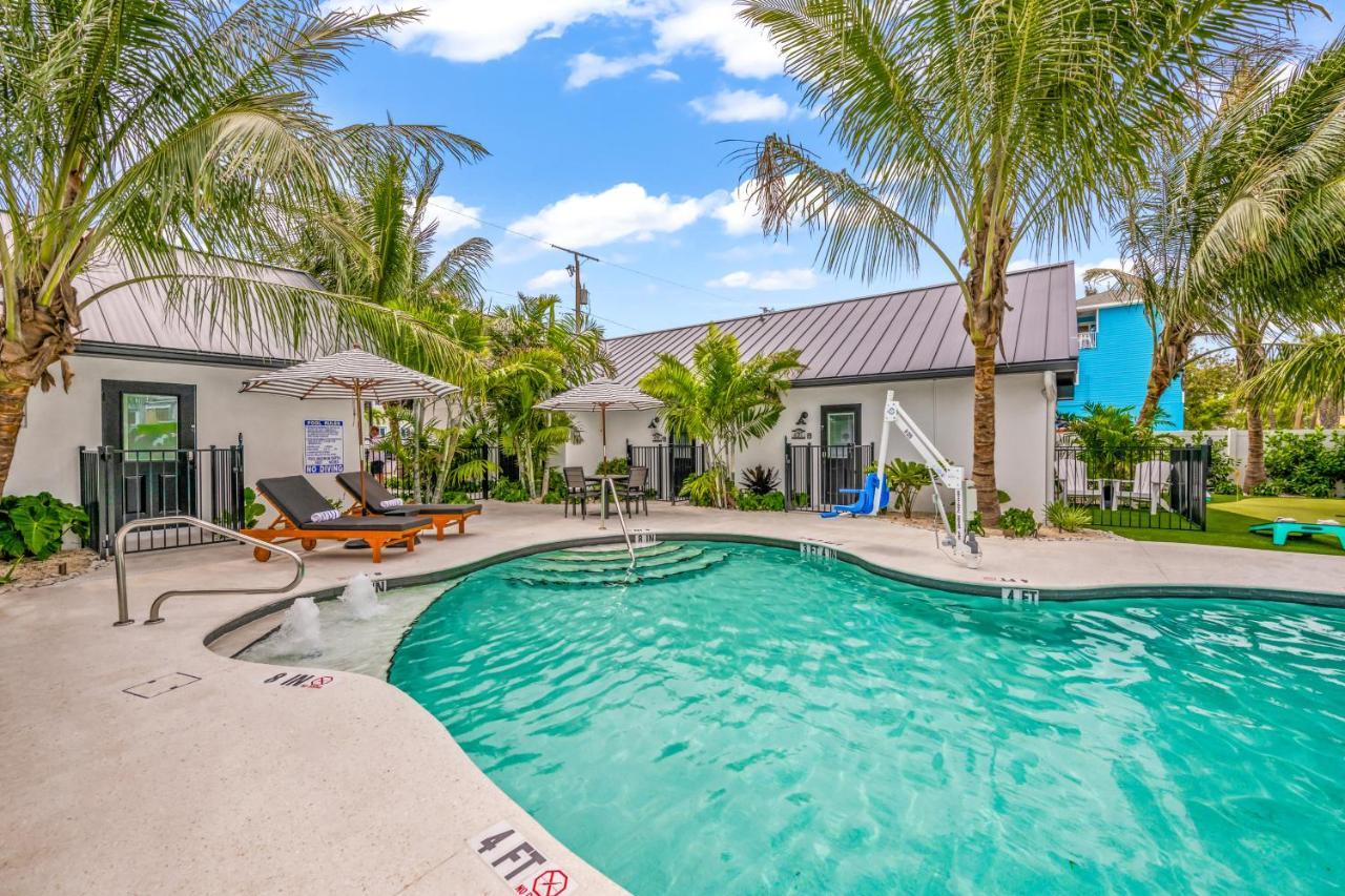 The Retreat At Anna Maria Island Inn Bradenton Beach Ngoại thất bức ảnh